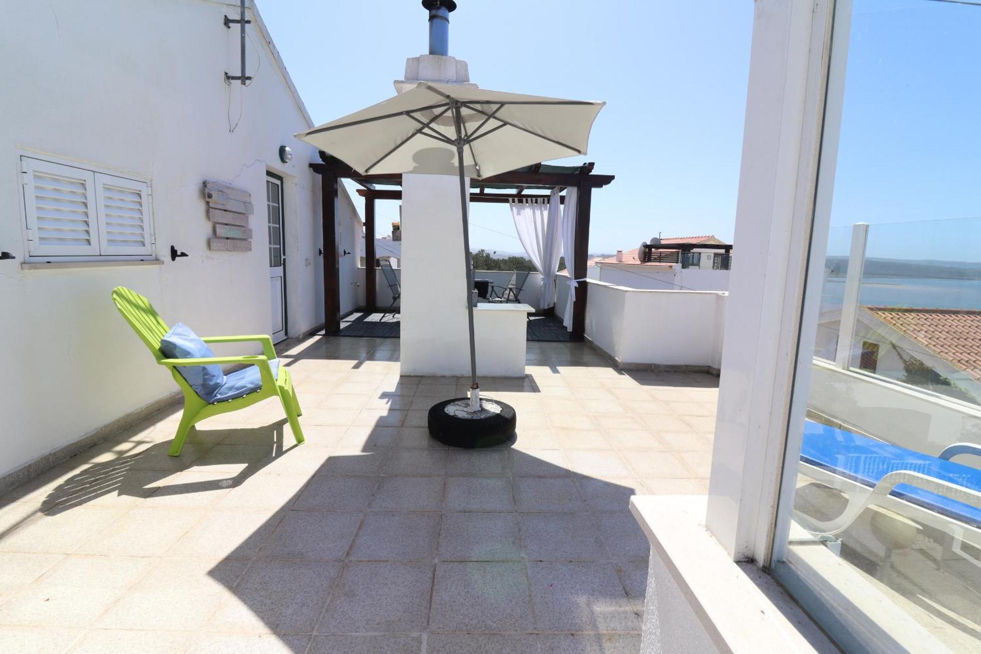 Beguest Lagoon House Nadadouro Exteriör bild